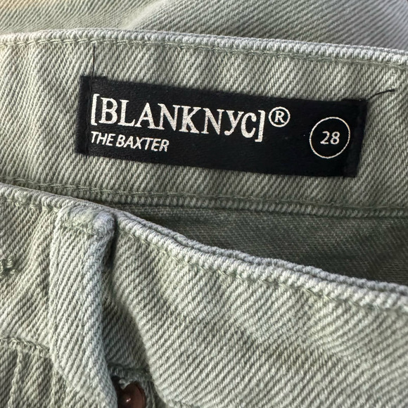 Blank NYC Green The Baxter Ribcage Straight Leg Button Fly Jeans NWT Size 28 - Picture 8 of 9